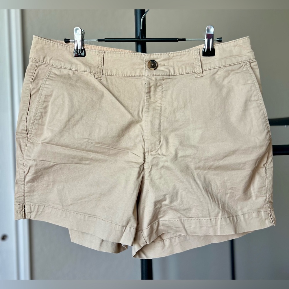 Old Navy Women's Beige Shorts